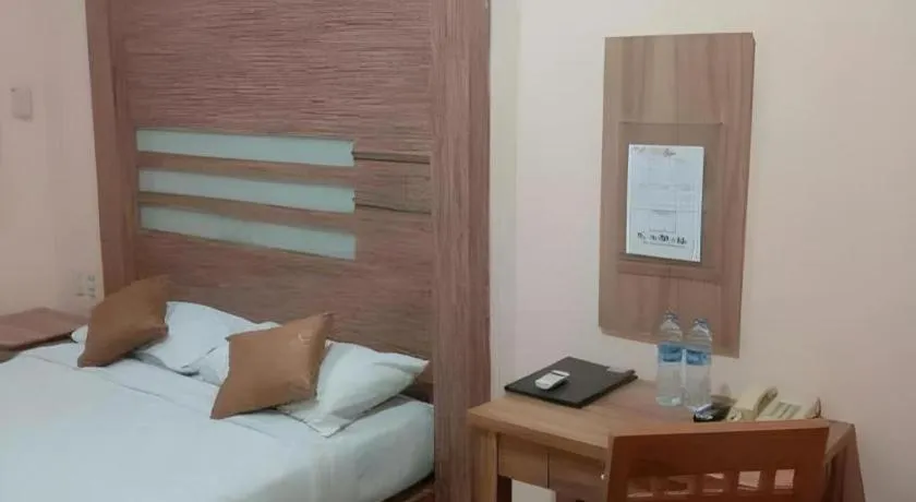 Bed in Hotel Senen Indah Syariah