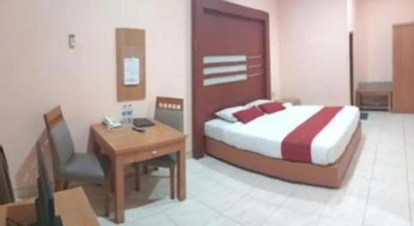 Bed in Hotel Senen Indah Syariah