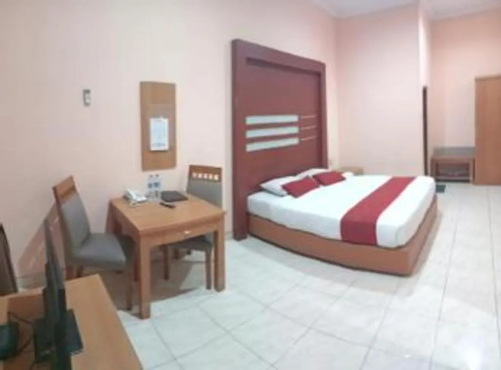 Bed in Hotel Senen Indah Syariah