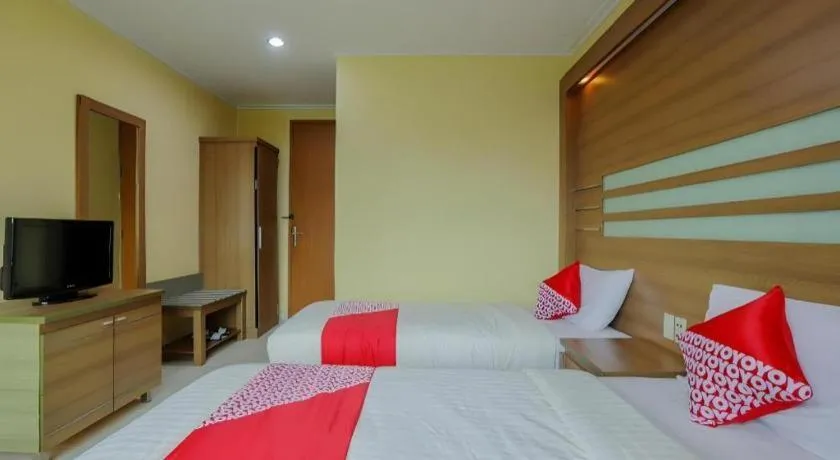 Bed in Hotel Senen Indah Syariah