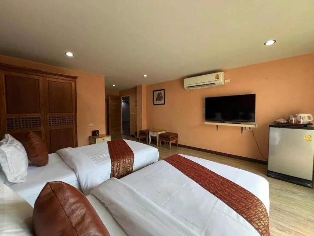 Bed in Phaphoom Boutique Residence