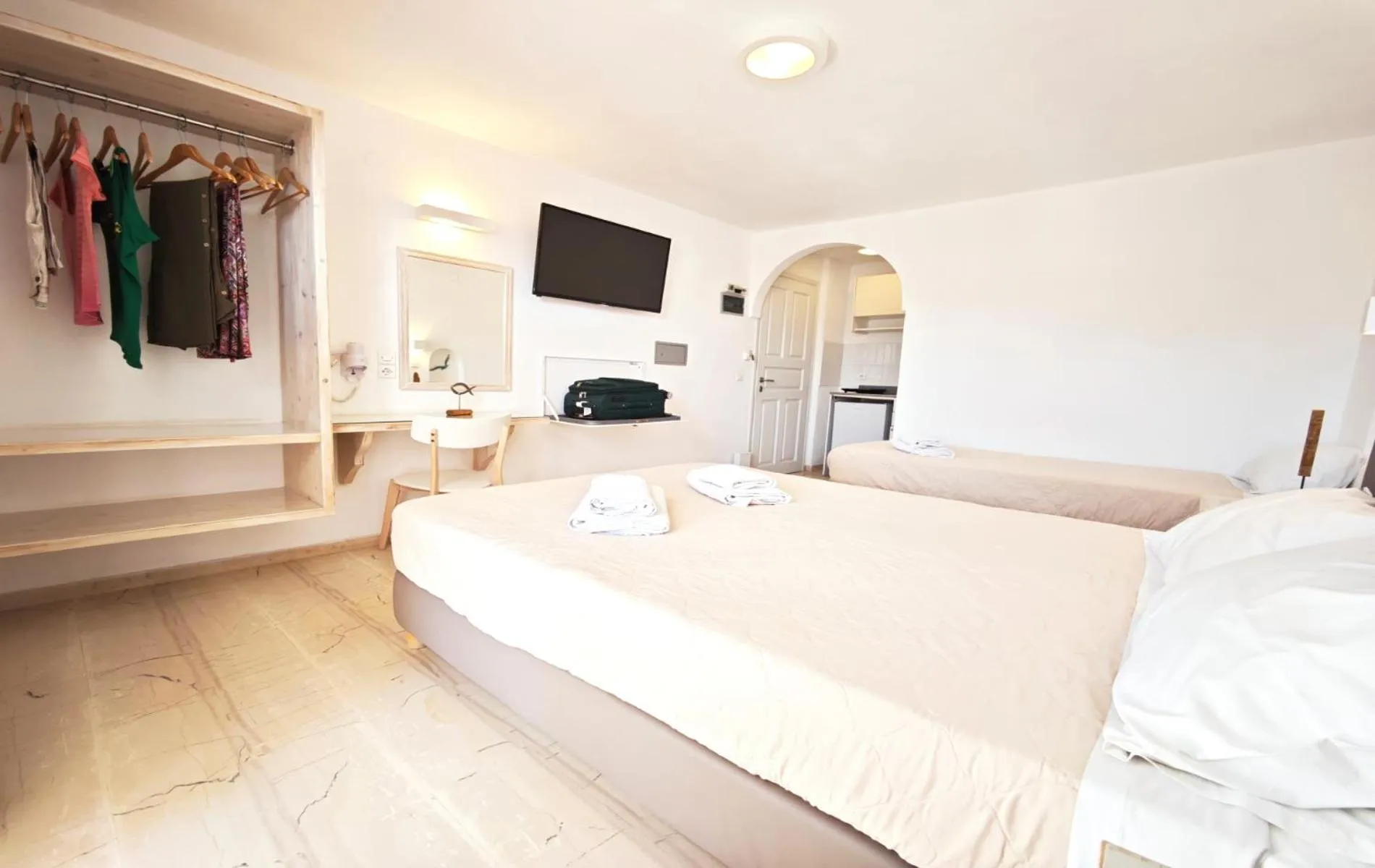 Bedroom, Bed in Aretousa Villas