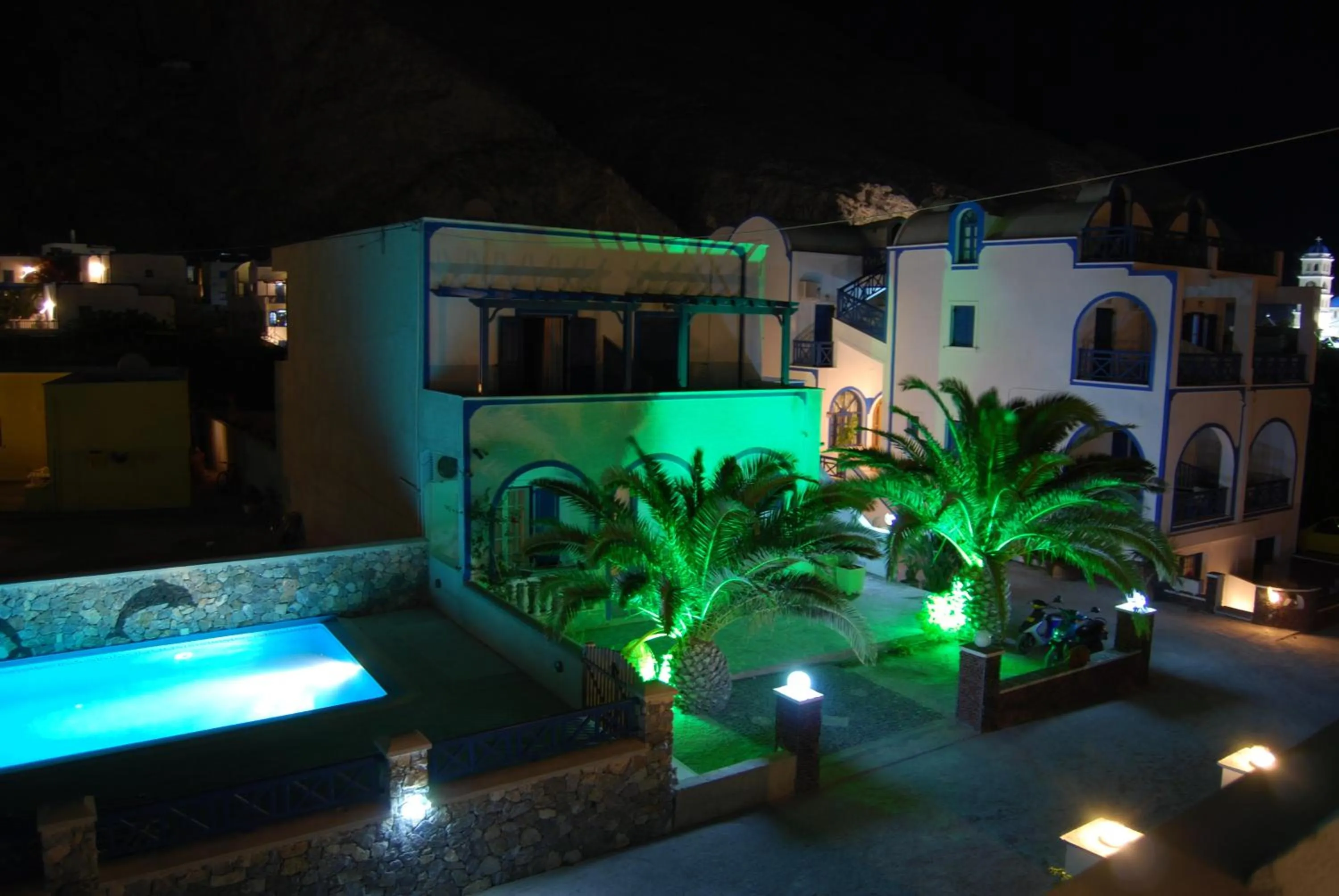 Night in Aretousa Villas