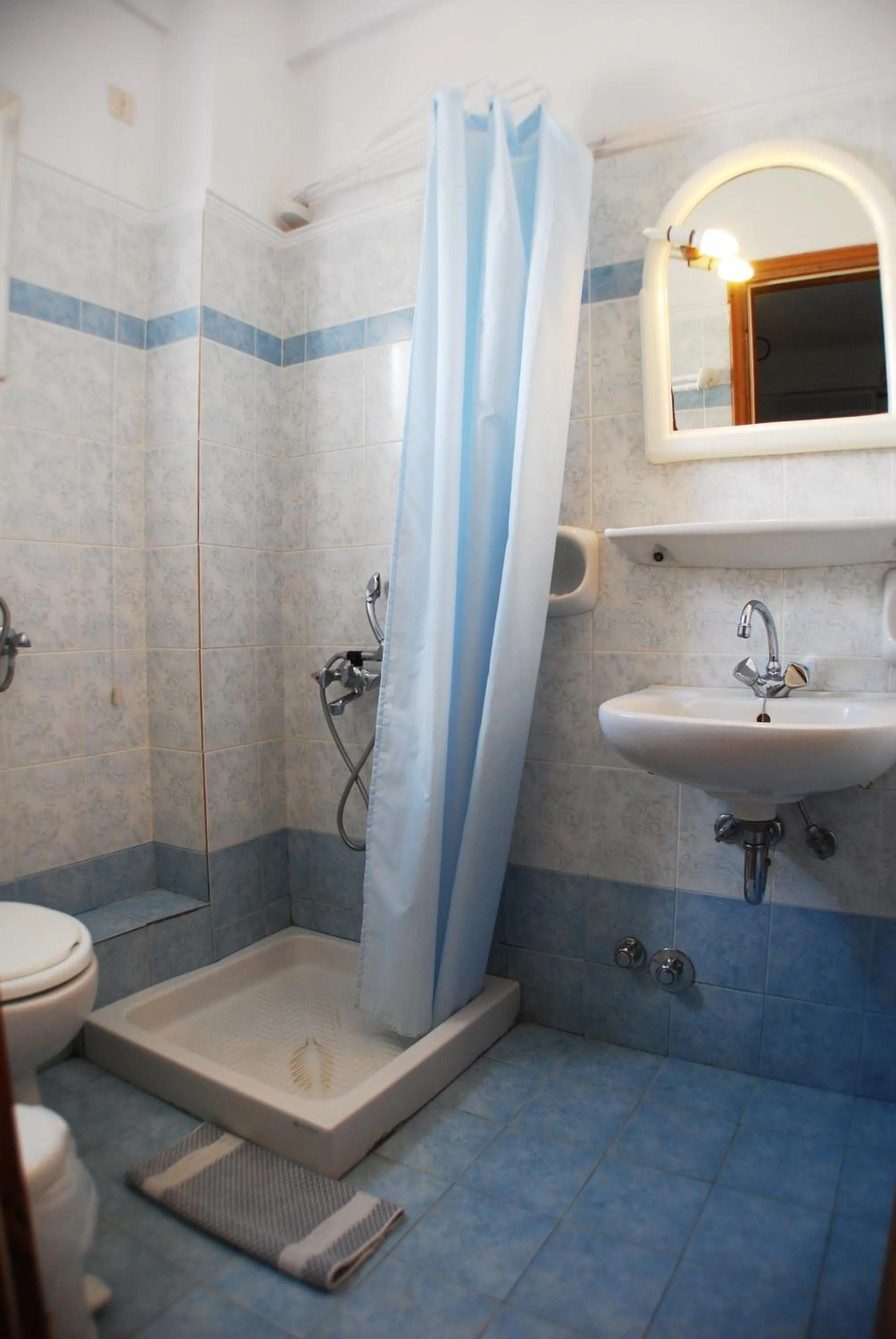 Shower in Aretousa Villas