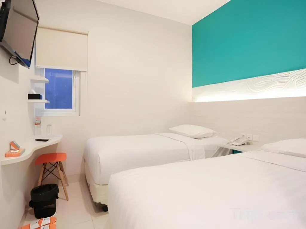 Bed in Makassar Beach Inn