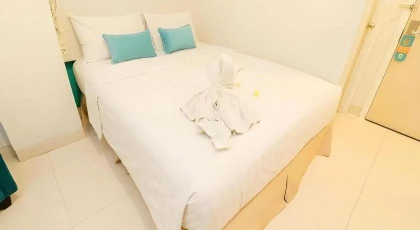 Bed in Makassar Beach Inn