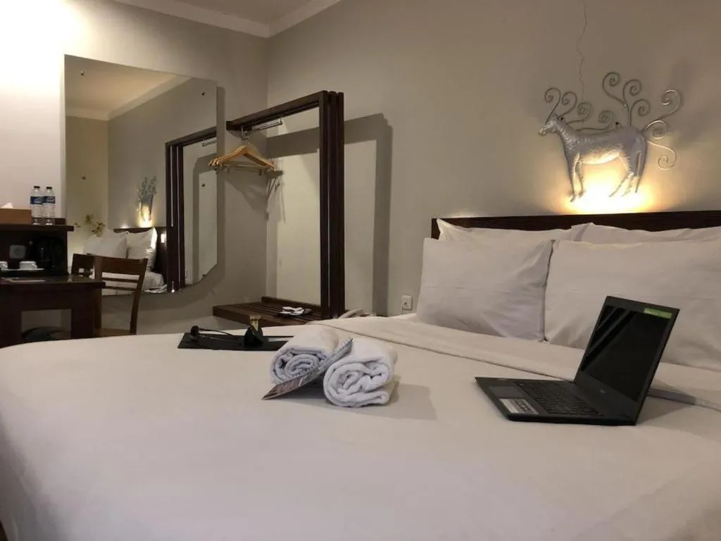 Bed in Burza Hotel Lubuk Linggau