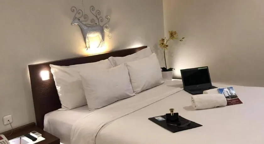 Bed in Burza Hotel Lubuk Linggau