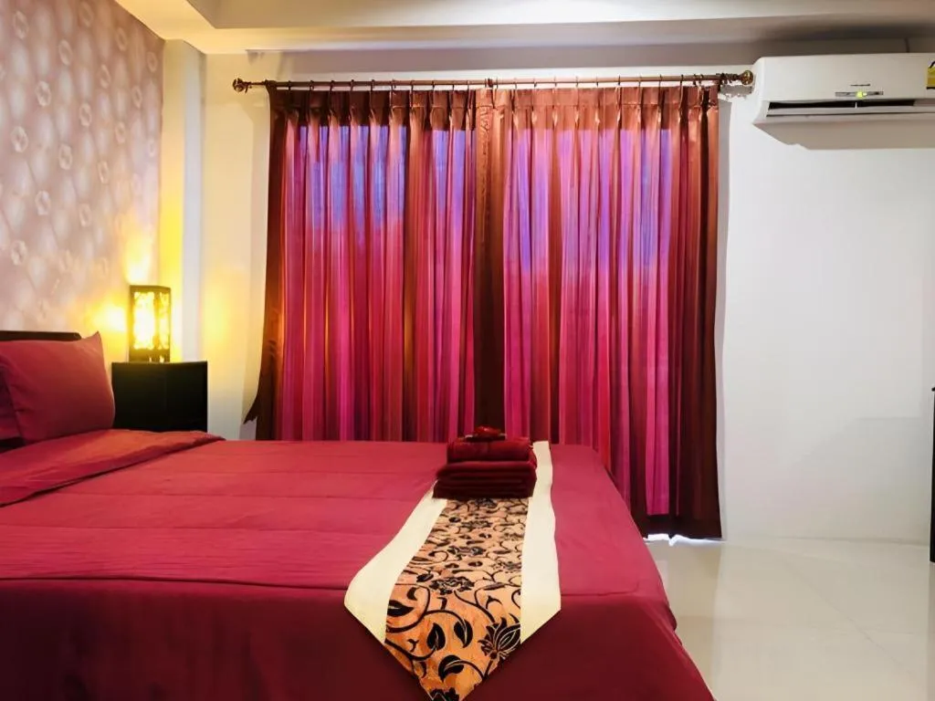 Bed in Tontalay Hotel