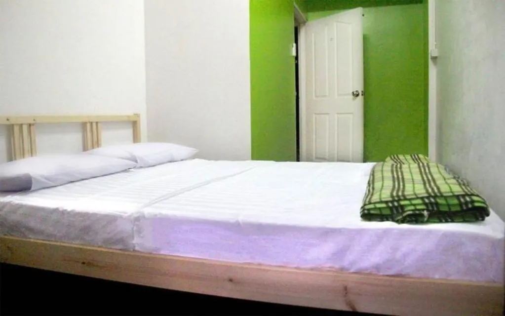 Bed in The Twins Hostel