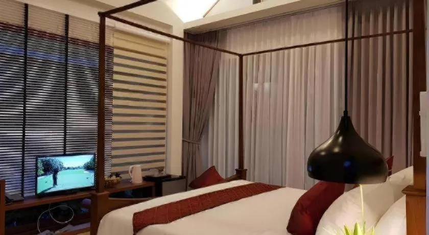 Bed in Mira Residence & Resort (halal)