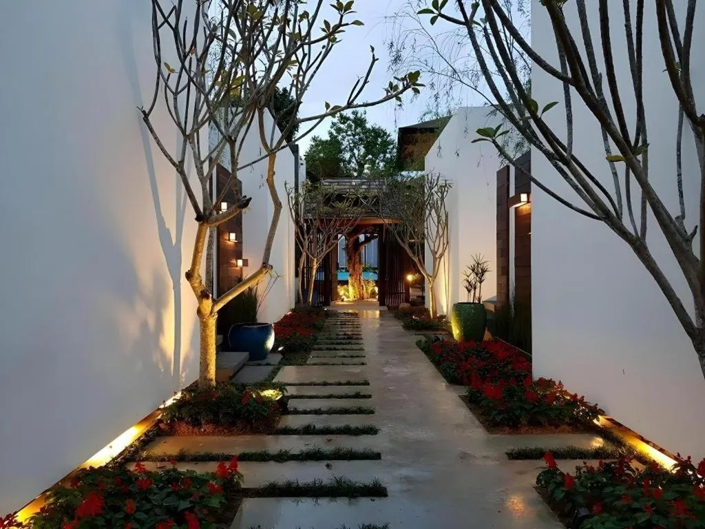 Mira Residence & Resort (halal)