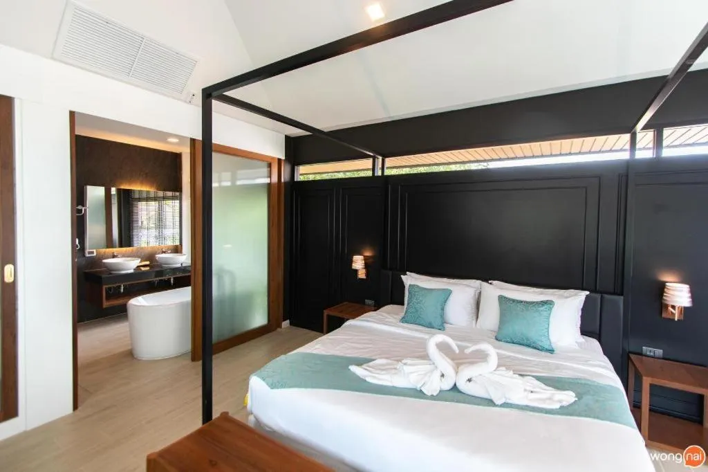 Bed in Mira Residence & Resort (halal)