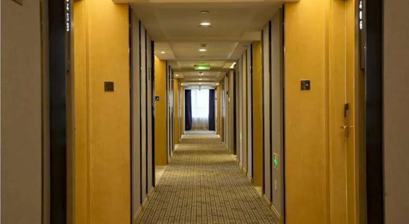 Kyriad Marvelous Hotel·Xi'an North High-speed Railway Station