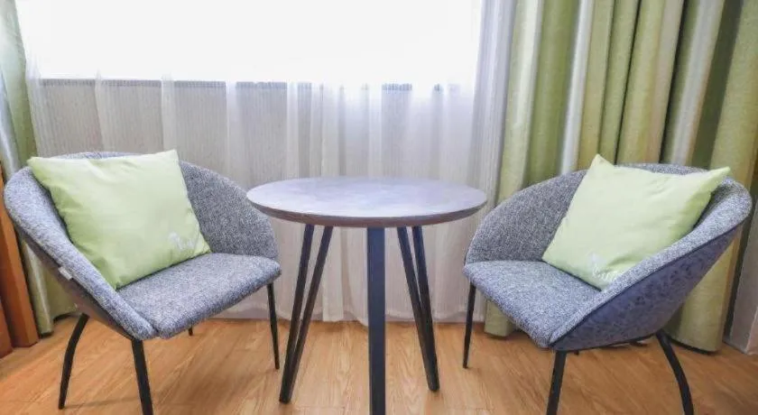 Vatica HeFei Baishuiba BHG Hotel