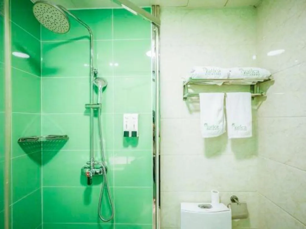 Vatica HeFei Baishuiba BHG Hotel