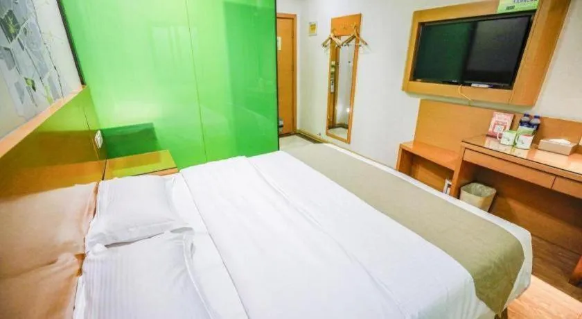 Bed in Vatica HeFei Baishuiba BHG Hotel