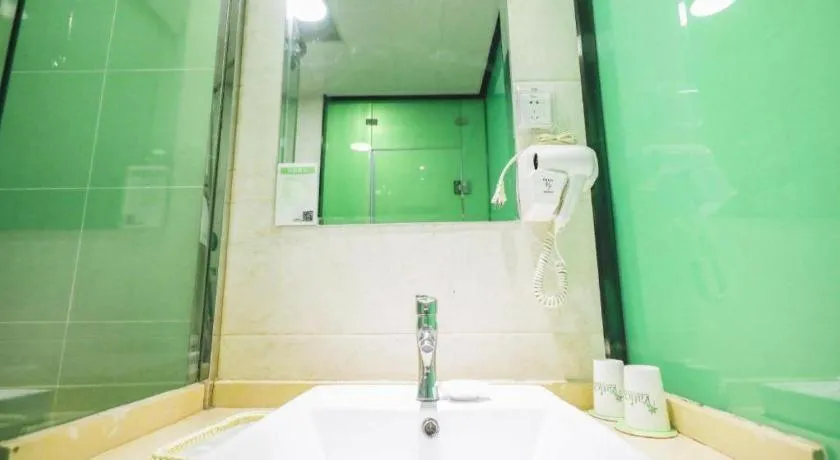 Vatica HeFei Baishuiba BHG Hotel