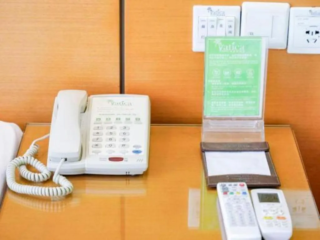 Vatica HeFei Baishuiba BHG Hotel