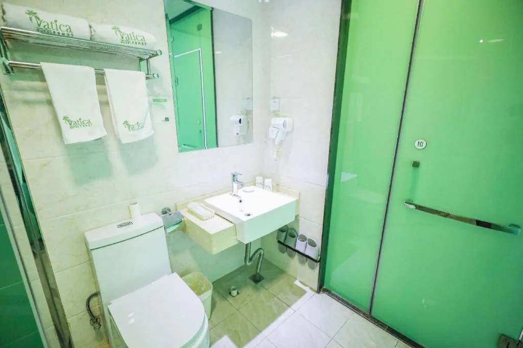 Vatica HeFei Baishuiba BHG Hotel