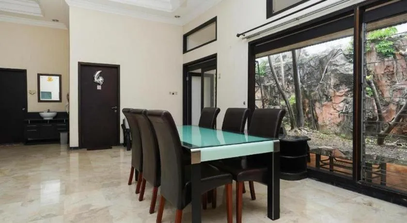 SPOT ON 2483 Salju Korea Car Wash