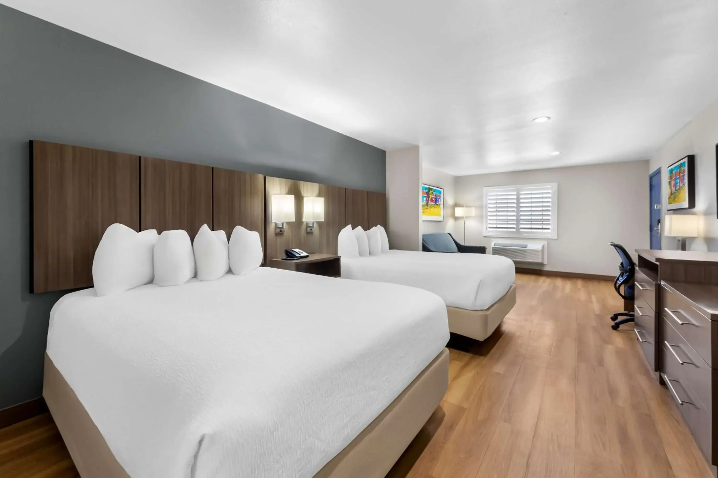 Queen Room with Two Queen Beds and Roll-In Shower - Sofa Bed/Disability Access/Non-Smoking in Best Western Port Aransas Queen Room with Two Queen Beds and Roll-In Shower - Sofa Bed/Disability Access/Non-Smoking in Best Western Port Aransas