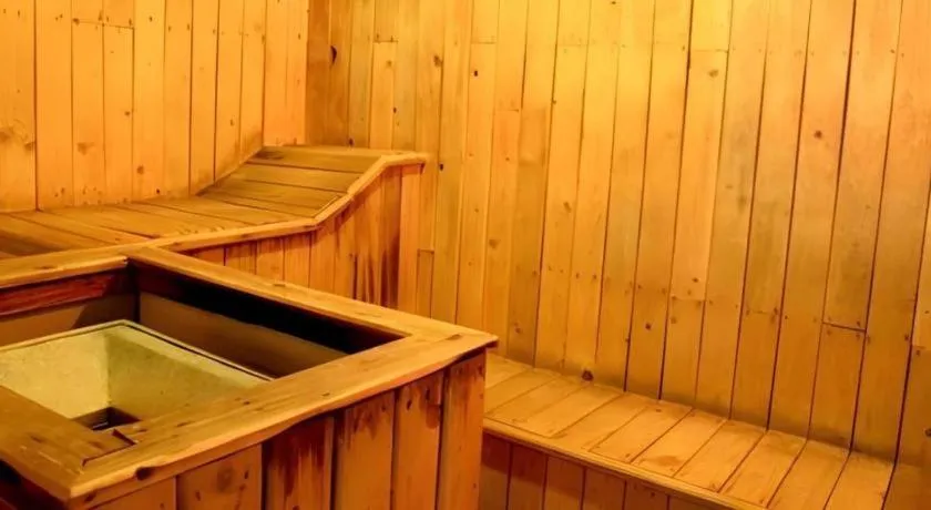 TAMAN SARI HOTEL DAN RESORT