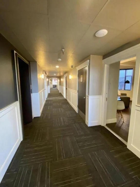 The Oxford Seattle-Downtown