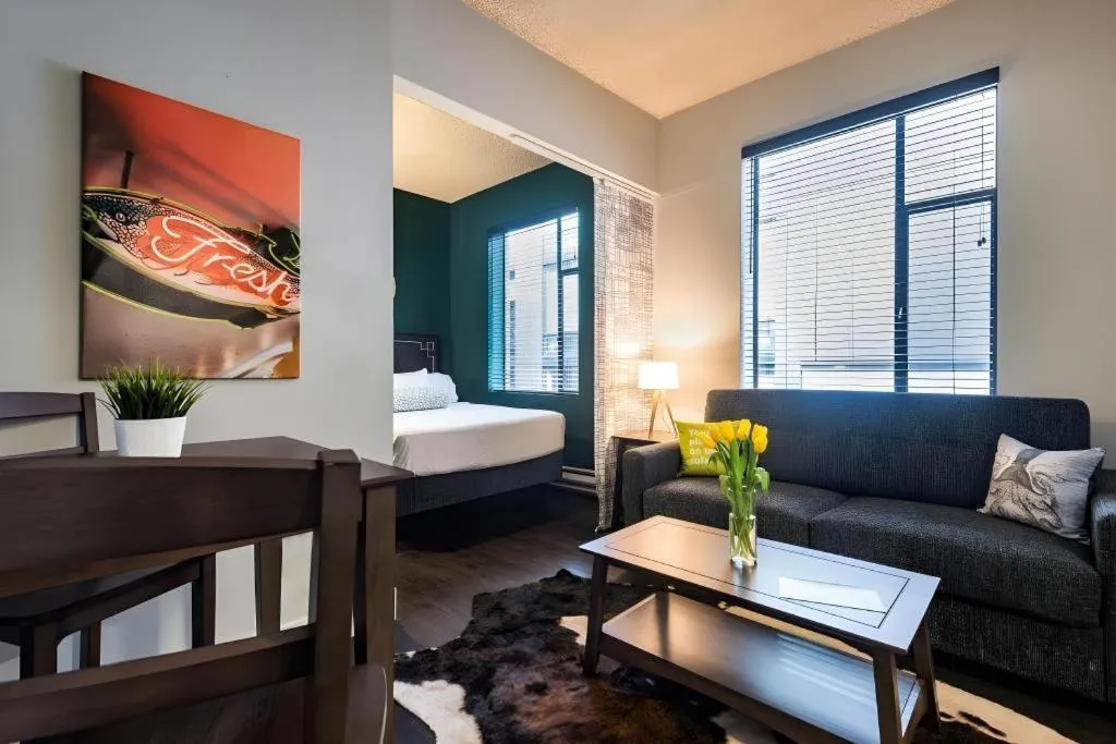 Bed in The Oxford Seattle-Downtown