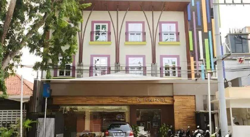 Life Puri Hotel Surabaya