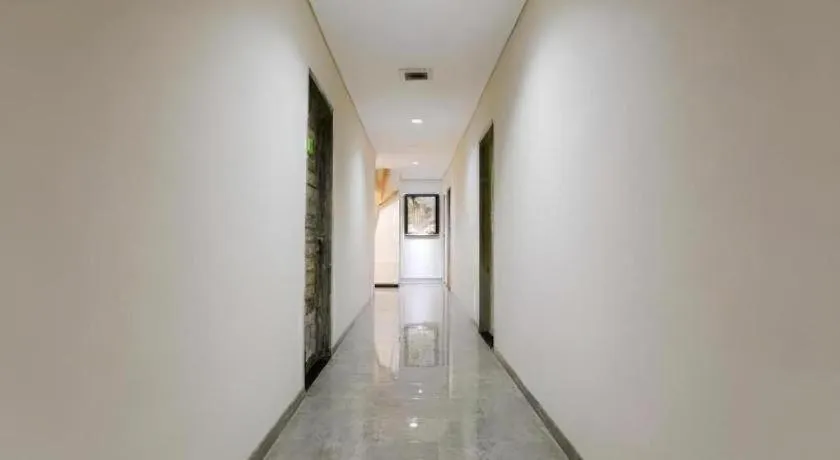 Life Puri Hotel Surabaya