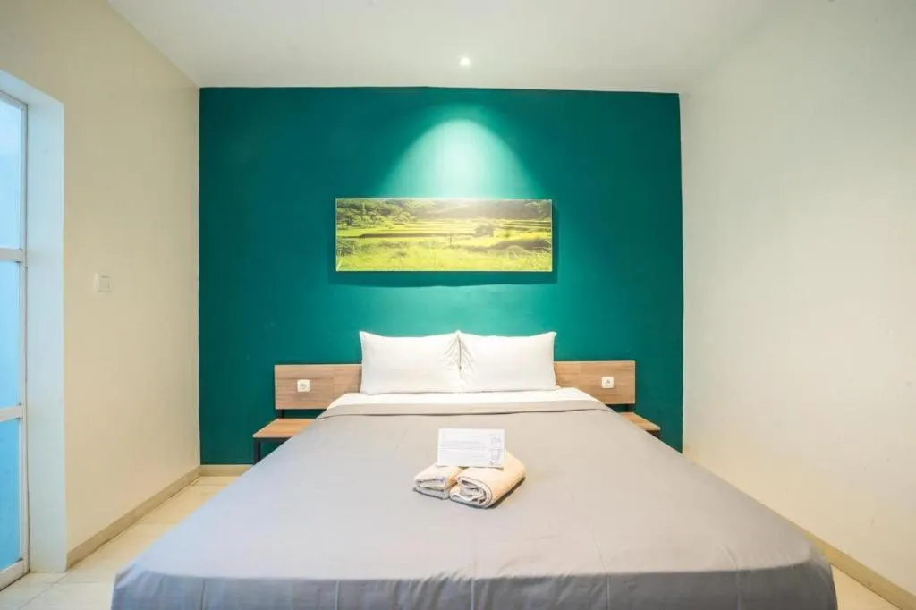 Bed in Life Puri Hotel Surabaya