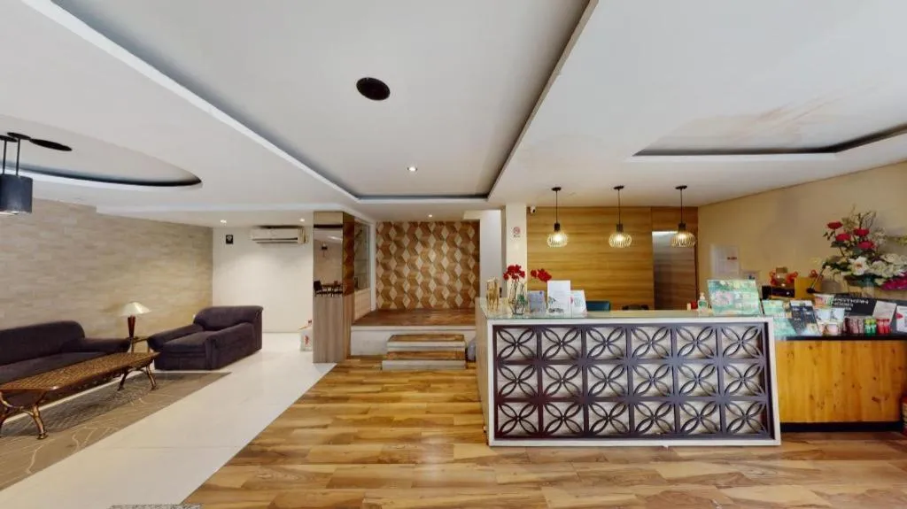 Life Puri Hotel Surabaya