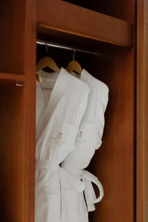 Top Cloud Hotel Iksan