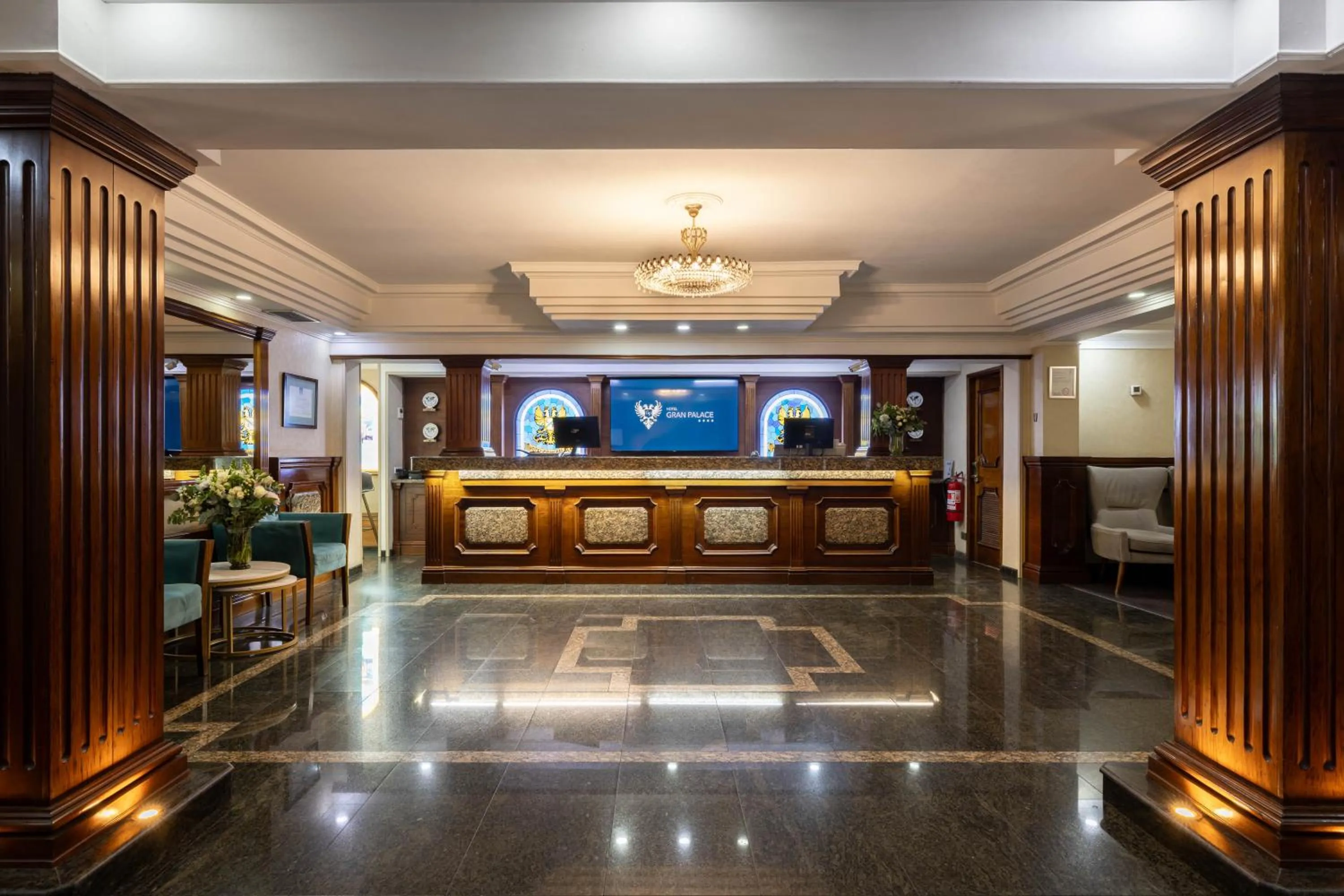 Lobby or reception in Hotel Gran Palace