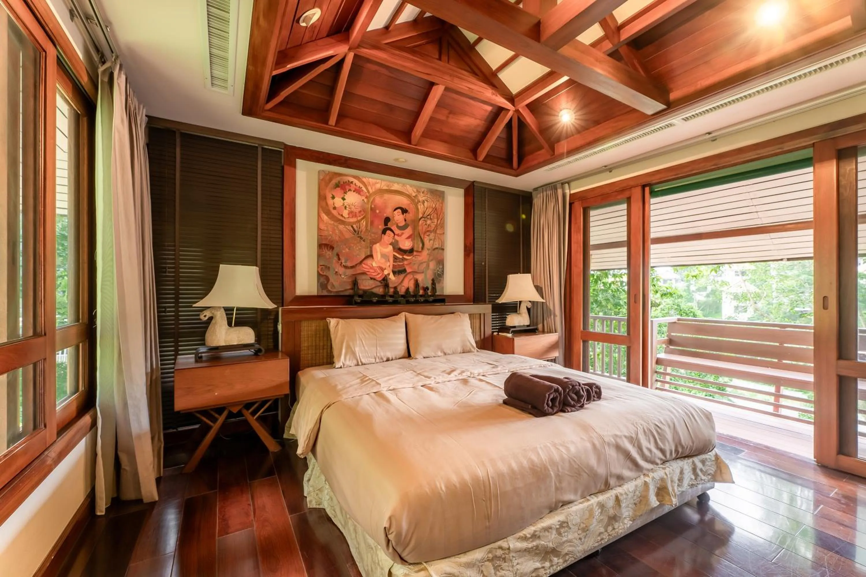 Bed in Guru Resort Chiang Mai