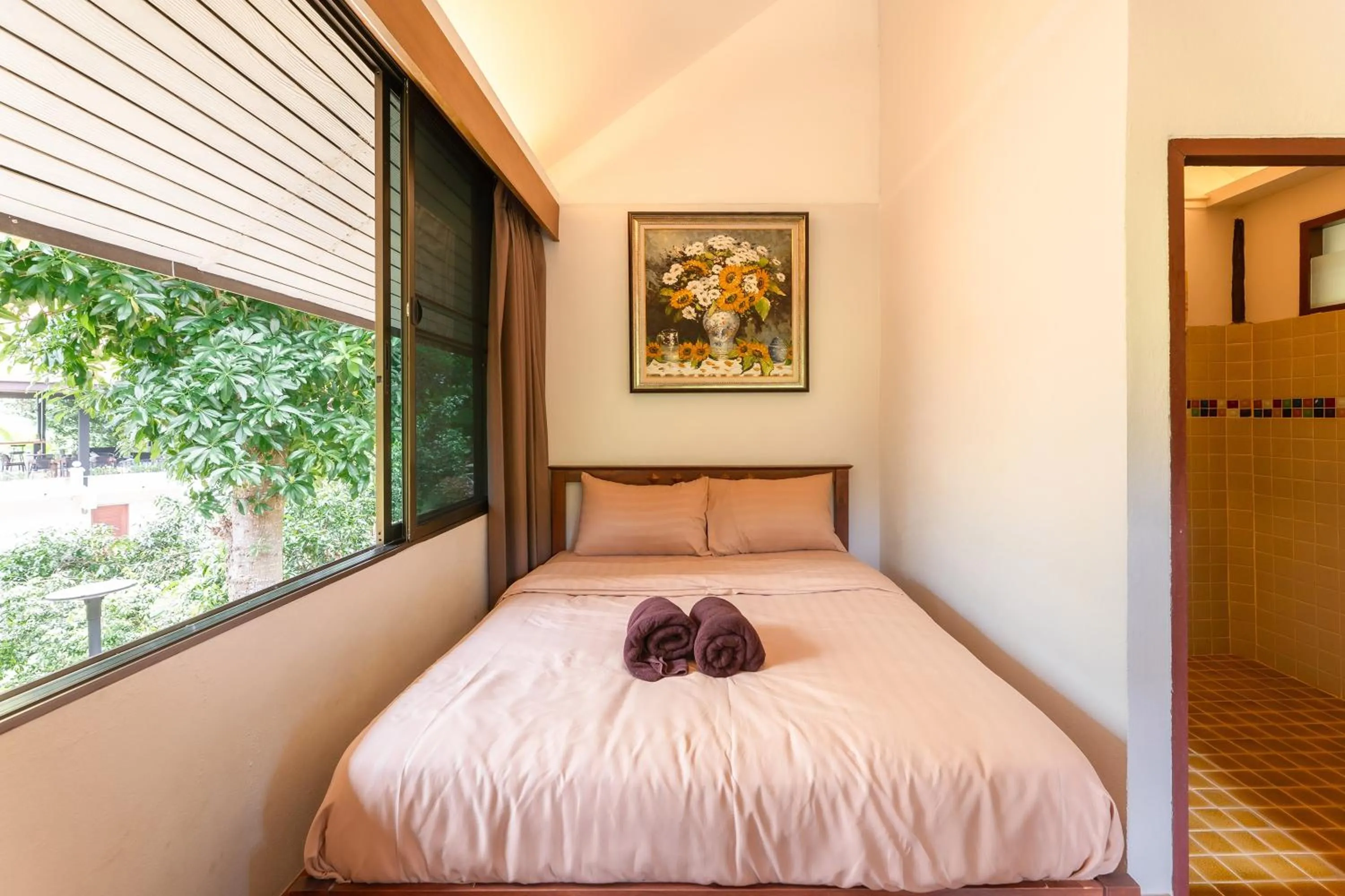 Bed in Guru Resort Chiang Mai