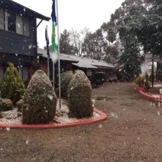 Property building in Cottonwood Lodge