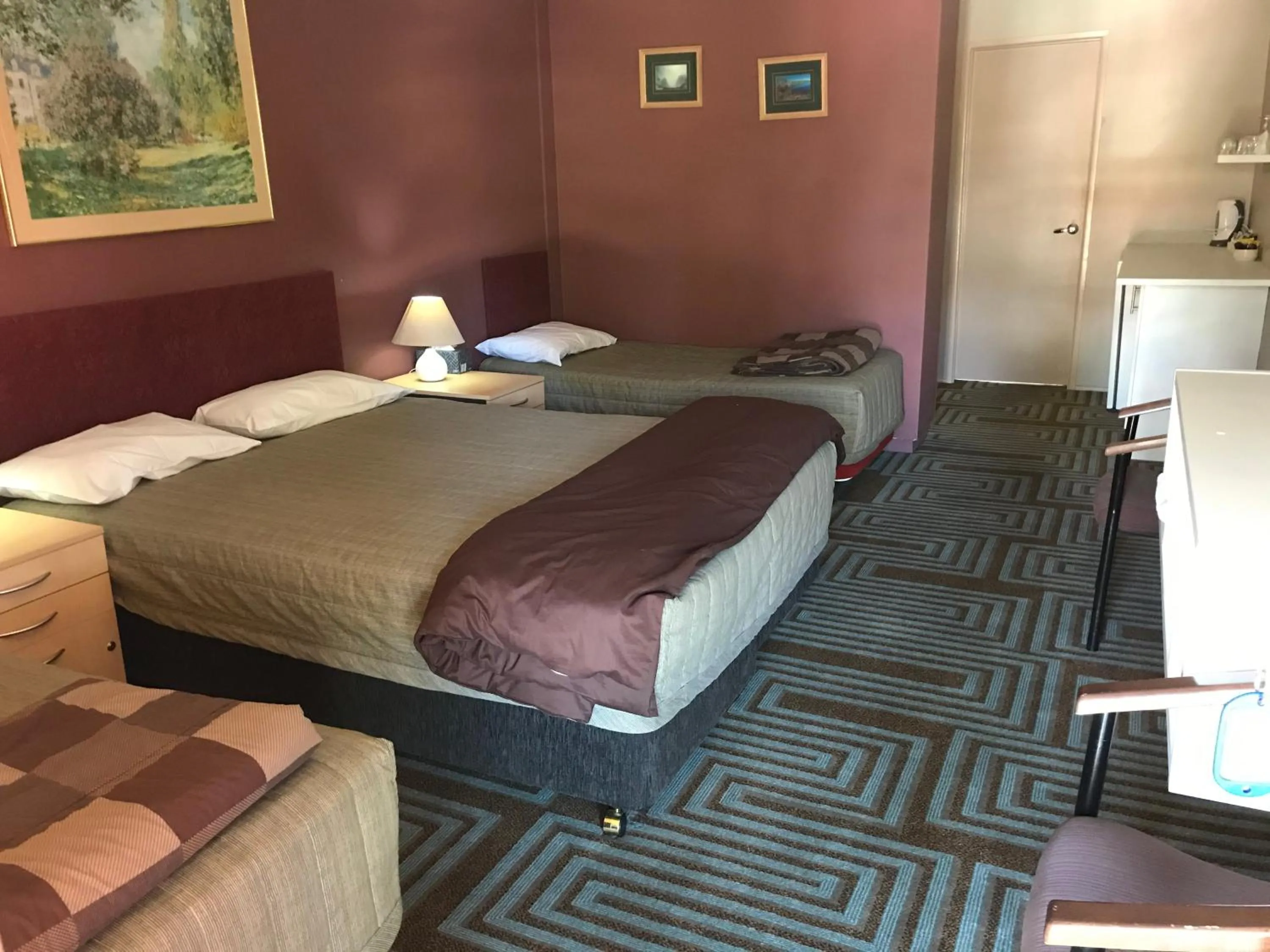 Bed in Cottonwood Lodge