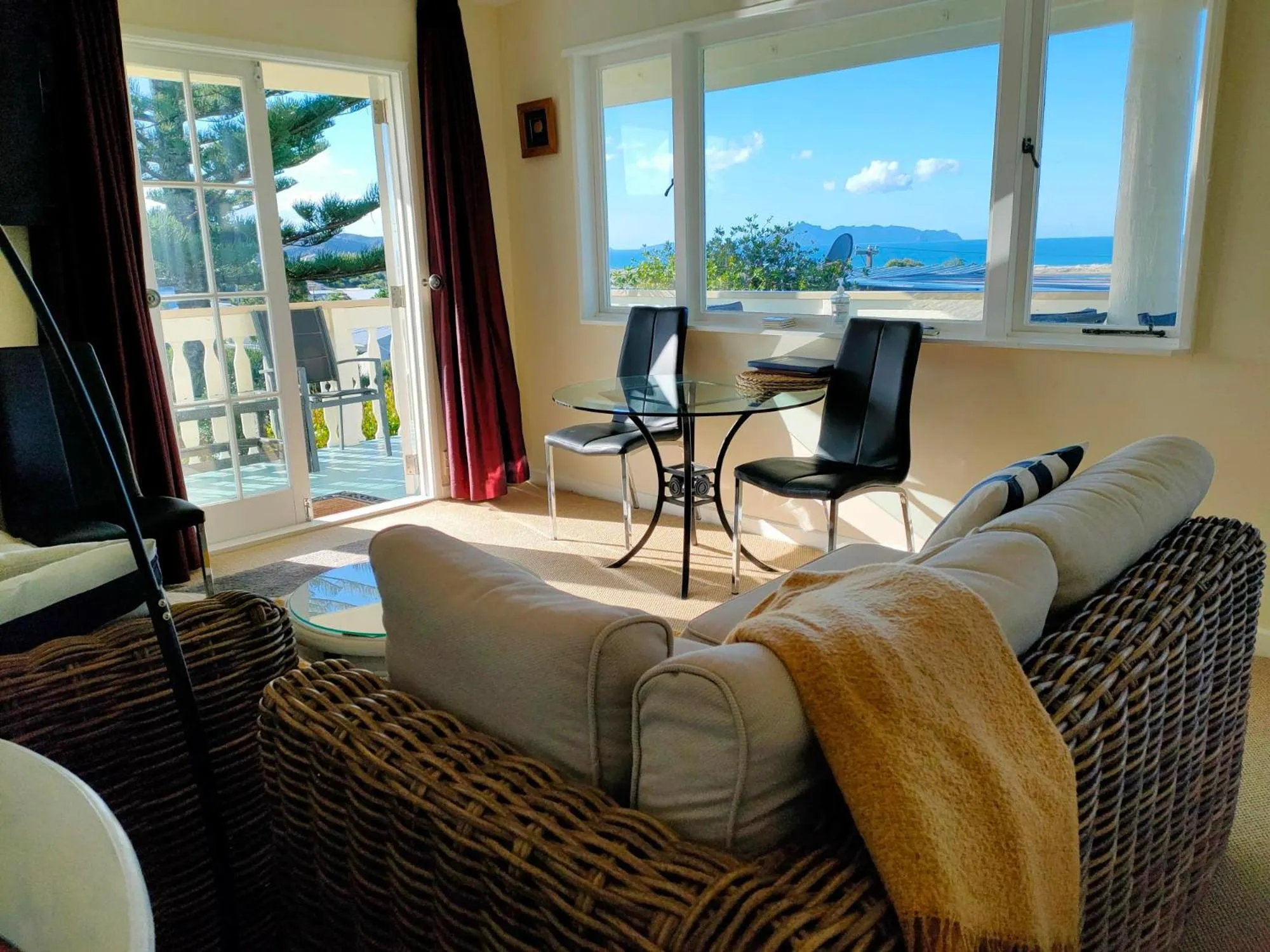 Living room in Mangawhai Lodge