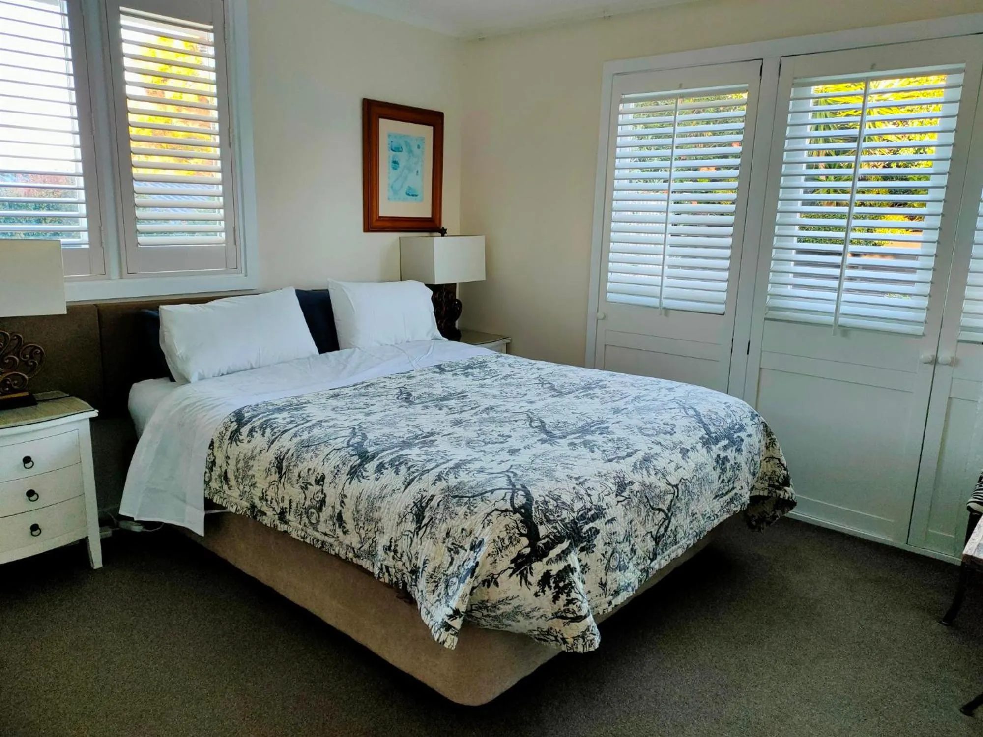 Bedroom, Bed in Mangawhai Lodge