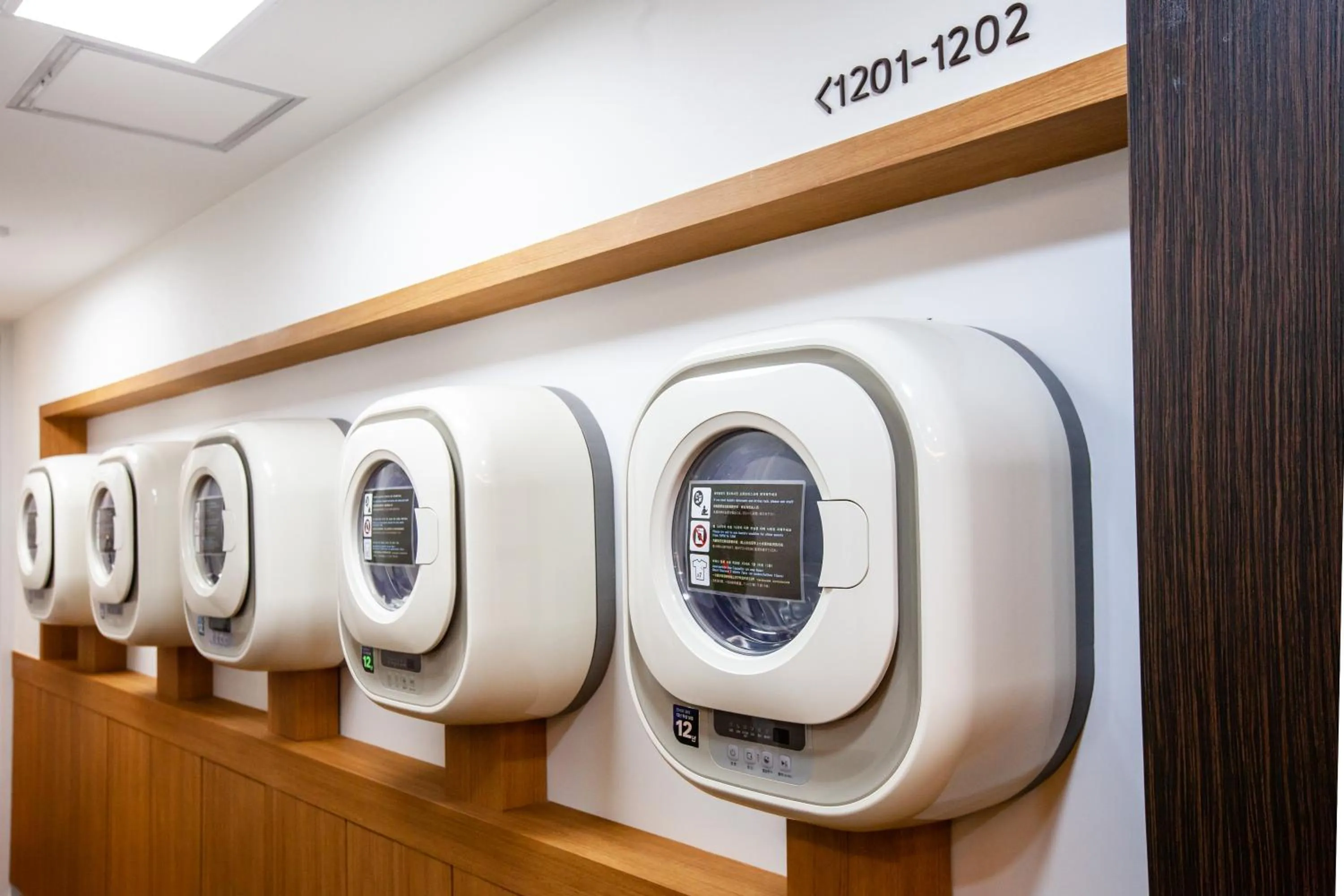 washing machine in Step Inn Myeongdong 1