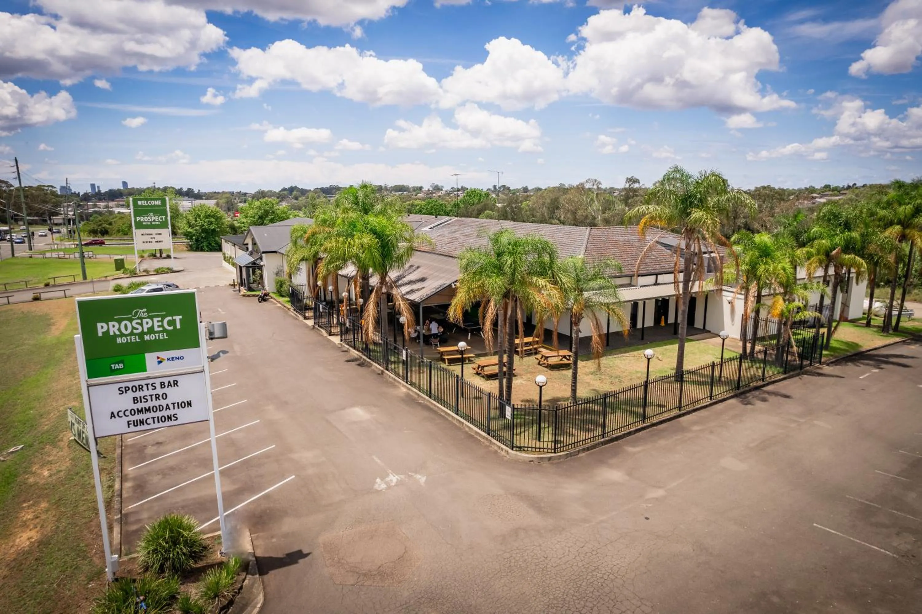 Property building in Prospect Hotel Motel