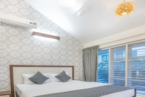 Ixora Suites
