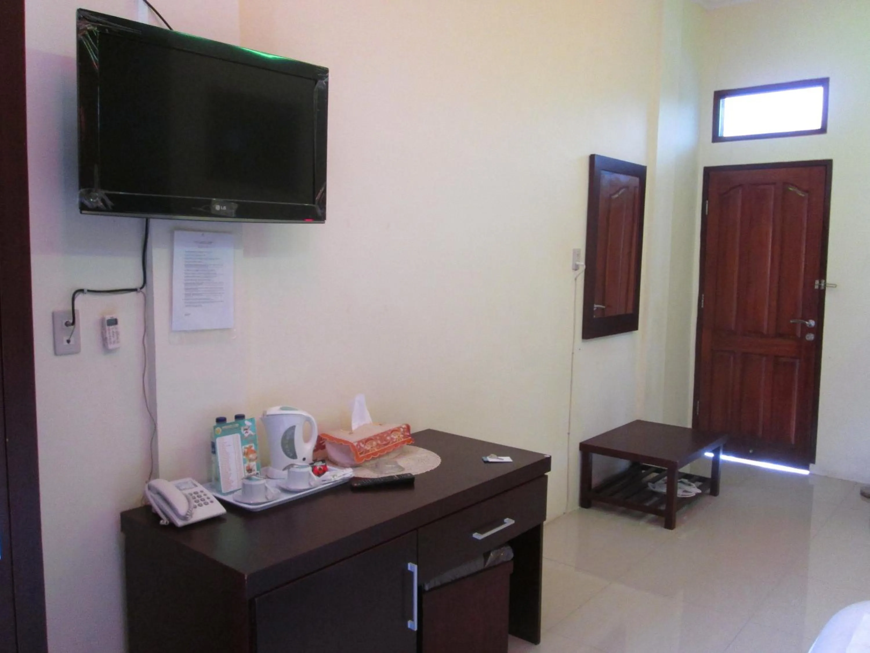 Photo of the whole room in Permata Land Hotel & Resort