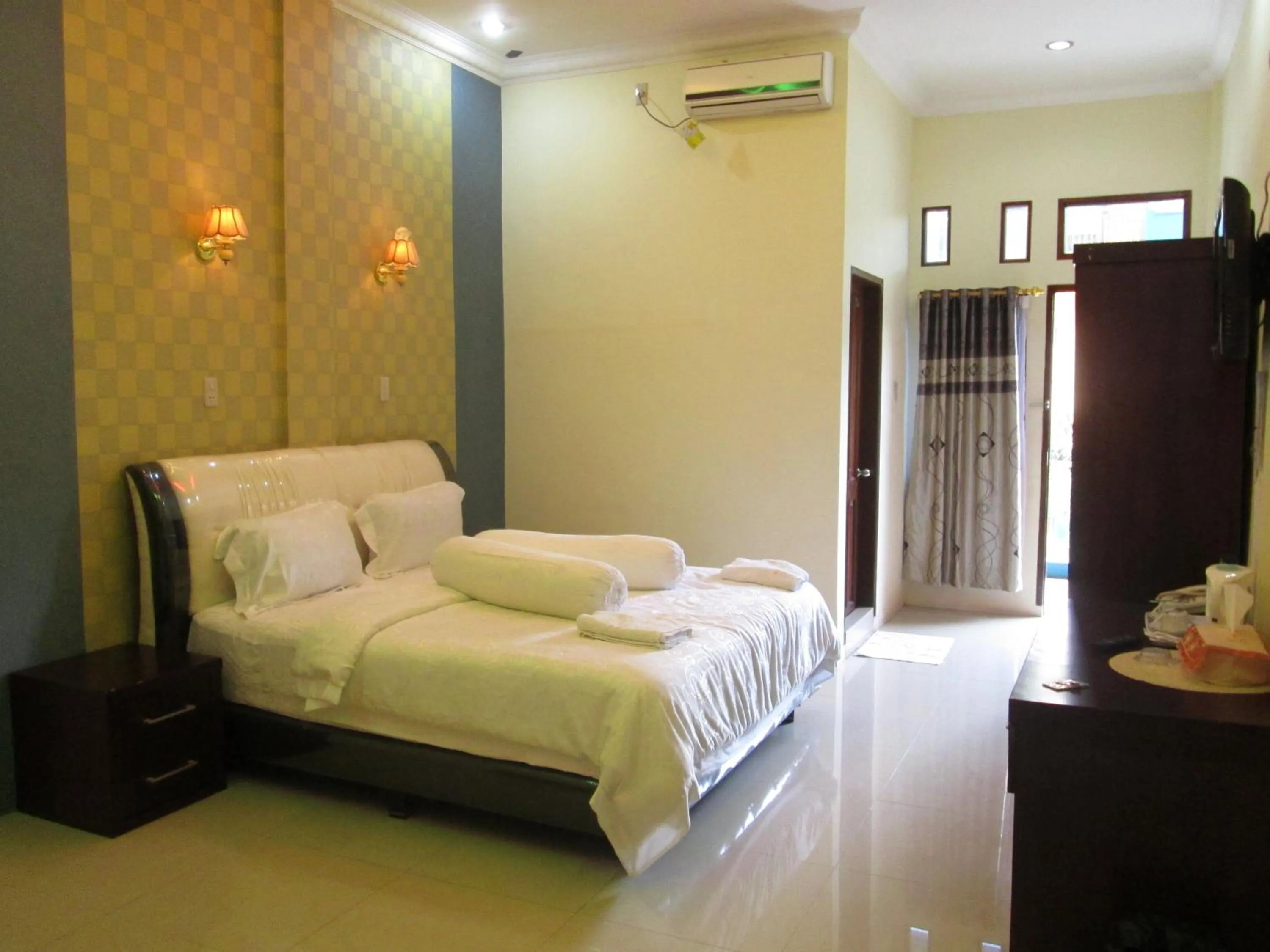 Photo of the whole room, Bed in Permata Land Hotel & Resort