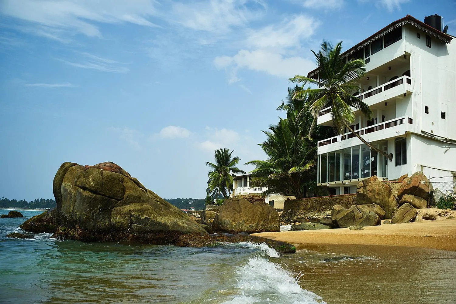 Property building in La Veranda Di Serena