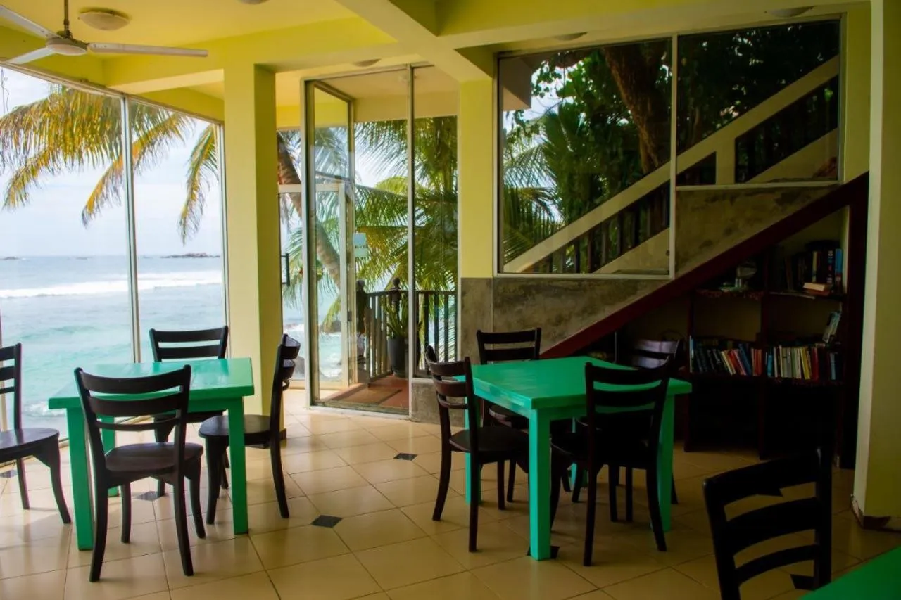 Restaurant/places to eat in La Veranda Di Serena