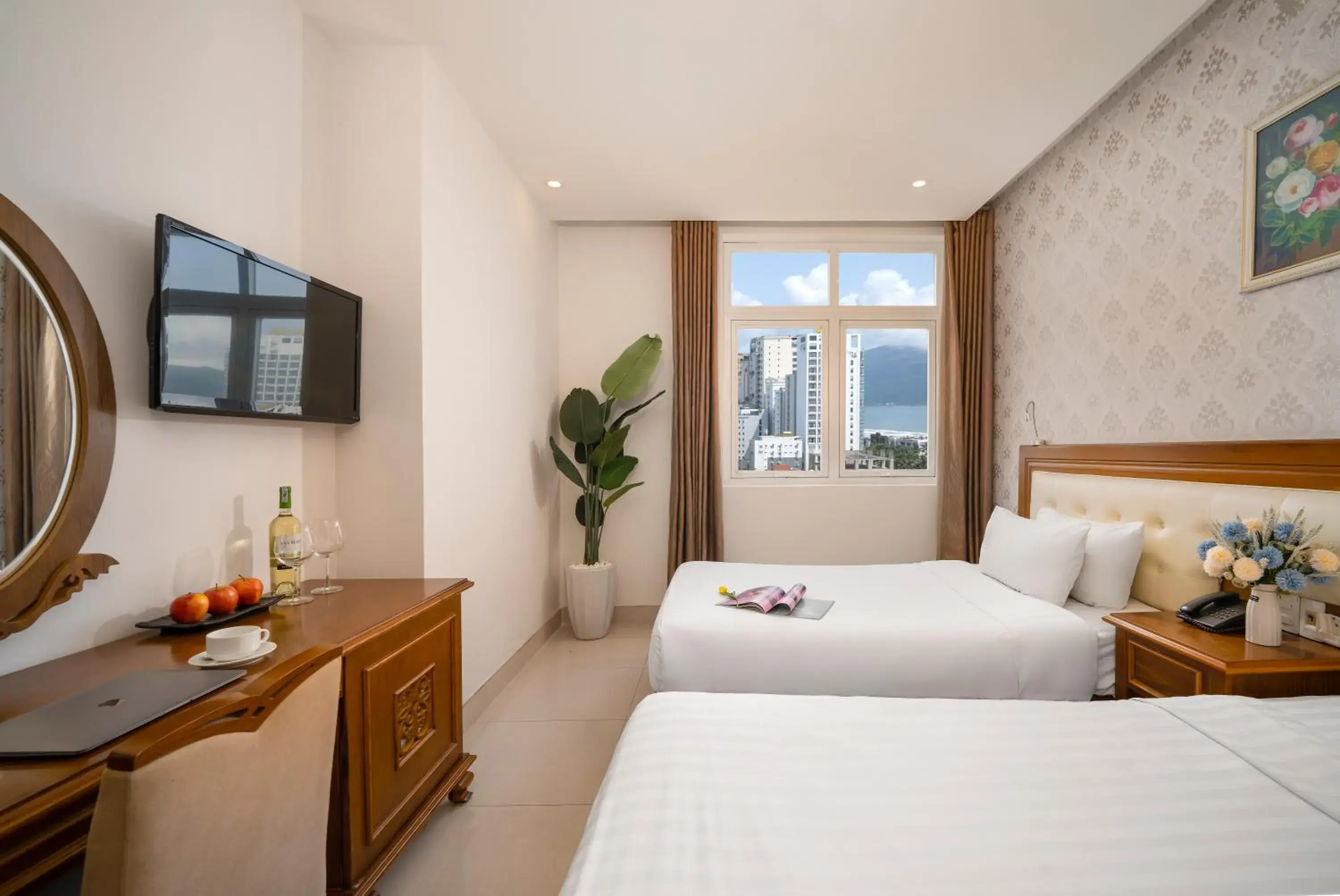 Deluxe Twin Room in Royal Family Hotel Deluxe Twin Room in Royal Family Hotel