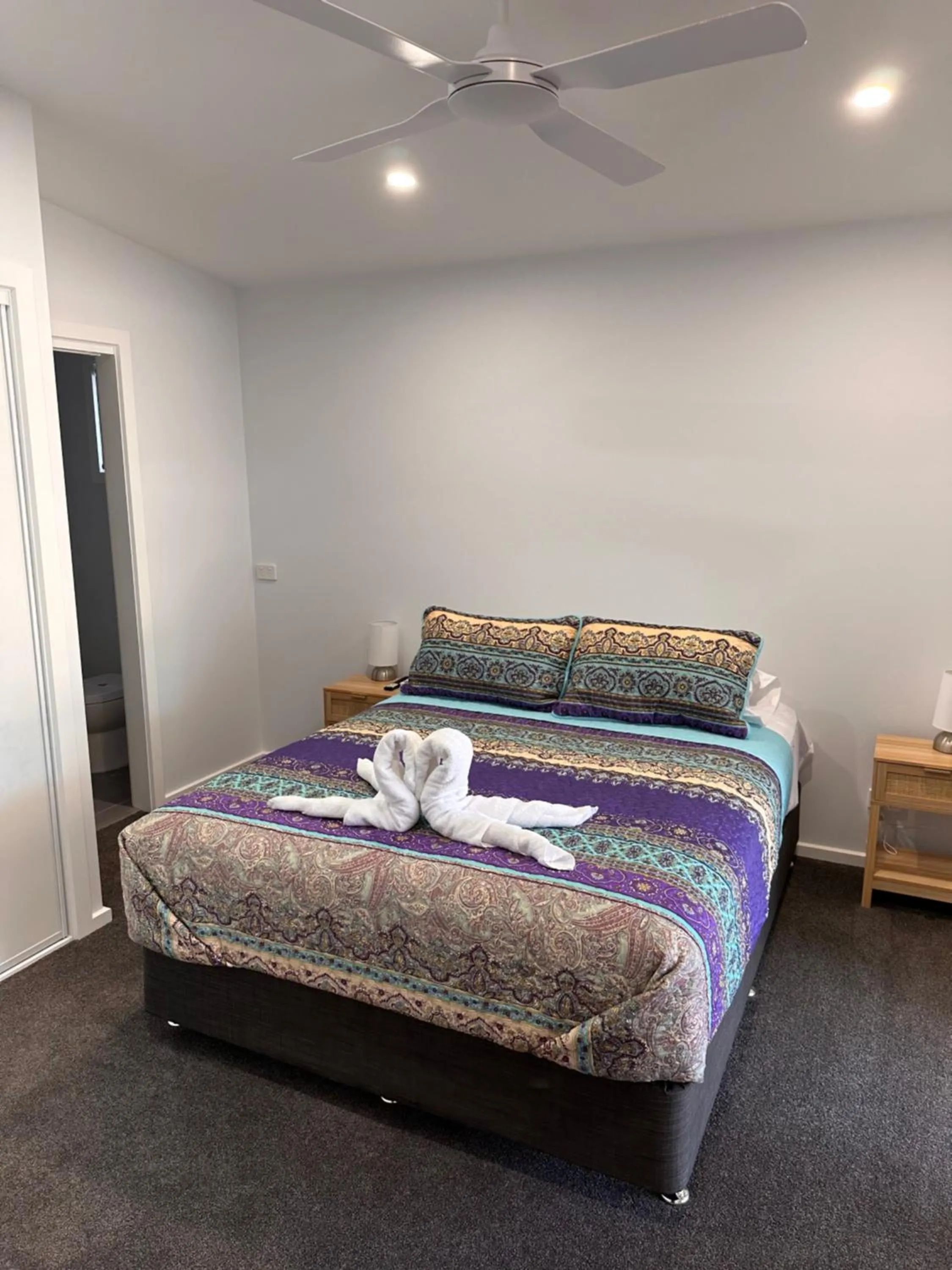 Bedroom, Bed in Bundalong Villas